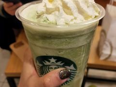 -星巴克臻选(威海威高广场店)