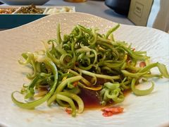 -荷塘秋月·本帮江浙菜(国权路店)