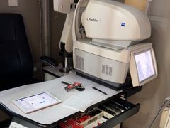 -一代眼镜(浦东大拇指广场店)