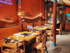 -老牌坊云南鱼豆花火锅(哈西万达店)