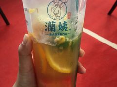 招牌水果茶-四海一家自助餐(益田假日广场店)
