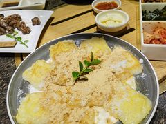 煎打糕-正苑26年海鲜烤肉•牛尾汤汤饭(东港店)