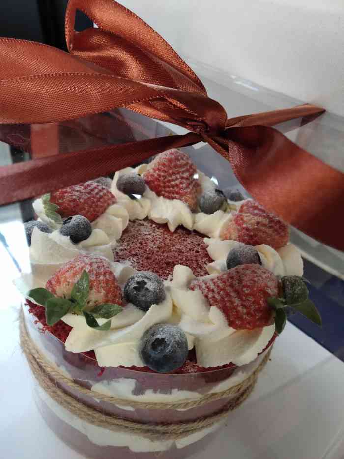 bonjour蛋糕店-"说实话订蛋糕的时候就是觉得在疫情这么严重.