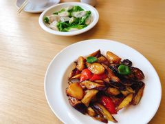 -关东小磨东北菜(上海长风大悦城店)