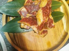-草家酱蟹炭火烤肉店(珲春南路一店)