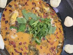 -丹水桥地锅鱼·翘嘴鲌·地方特色全鱼宴(丹江口大坝店)