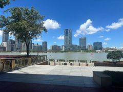 -蟹家大院 · 独揽江景(滨江店)