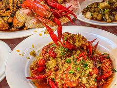 -捌贰虾蟹·江湖菜馆(江汉路店)