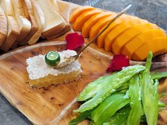 珍品养颜蜂巢-靓湾海鲜·海景餐厅(小麦岛店)