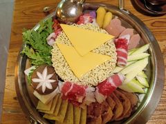 -恩你小木屋·韩式料理(假日广场店)