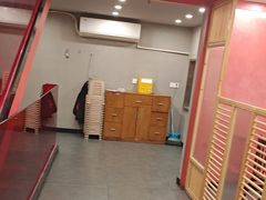 -何师傅美蛙鱼头(汉街店)