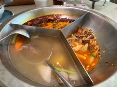 -左庭右院鲜牛肉火锅(浦江欢乐颂店)