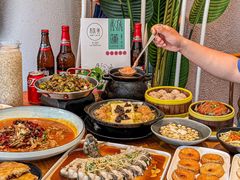 -莲餐厅·湖北菜·潜江小龙虾店(愚园路店)