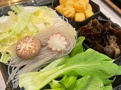 -一席地·本地鸡窝·杭帮鸡火锅(萧山银隆百货店)