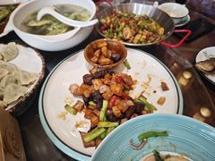 -东来菜馆•手抓海鲜家常菜•海鲜锅贴(鸽子窝店)