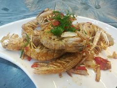 -覃记海鲜美食餐厅