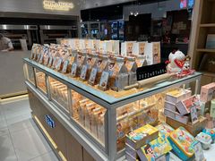 面包甜点陈列柜-爸爸糖吐司面包(大连高新锦辉商场店)