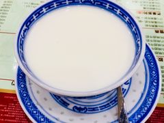 -赵记传承特色牛奶甜品(泉城广场店)