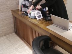 -眼镜大师·Optic Master·蔡司官方授权店(杭州大厦购物城店)