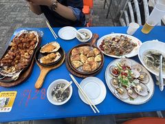 -老东镇啤酒屋海鲜加工·蒸汽海鲜·海鲜烧烤(台东店)