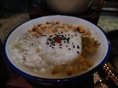 -野山舂·贵州现舂酸汤火锅(鸿通城店)