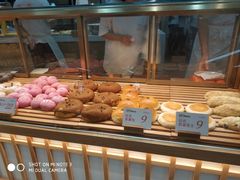 -木子木水日式烫面包(世界城光谷店)
