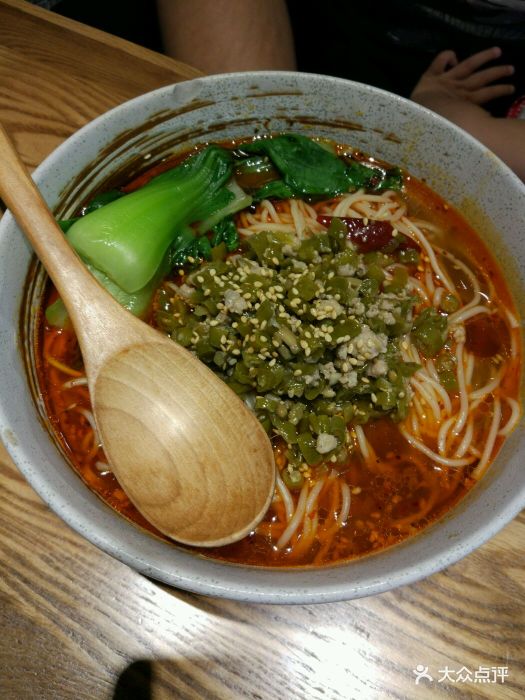 孟非的小面(新区金鹰店)酸豇豆肉末面图片