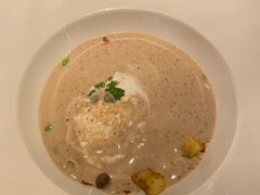 松露蘑菇浓汤-弦月窗LUNETTE BY AMANDA(复兴路店)