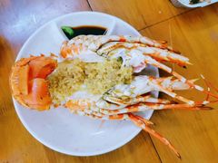 蒜蓉蒸波士顿龙虾-强记龙虾钳(定安里店)