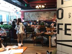 大堂-西西弗书店&矢量咖啡(凯德晶萃广场店)