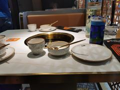 -牛人日志·鲜牛肉骨汤火锅(万科里瑧店)