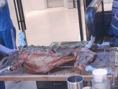 烤全羊-三个蒙古大叔羊肉串(大宁店)