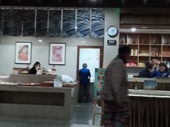 -杭州第1世界大酒店云曼温泉-停车场