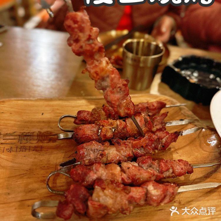 乌鲁木齐原来也有如此异域风的烧烤店