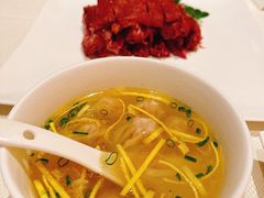 鸡汁小馄饨-A One Kitchen·南京精菜馆(德基广场店)