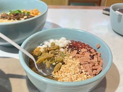 -芙蓉巷成都名小吃(丹尼斯2天地店)