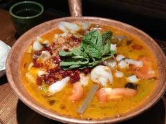 版纳野果酸汤黑鱼-云海肴·汽锅鸡·云南菜(美罗城店)