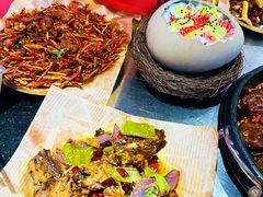 -依呀呀ktv烧烤小串(中山西路店)