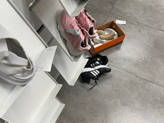 -BIGOFFS 超级折扣(仁恒伊势丹店)