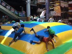 -蒙特利亲子乐园