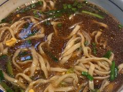 -镇南锅盖面馆(解放路店)