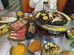 -胡悦里韩式烤肉(芝罘万达广场店)