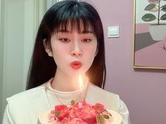 -半勺舒舒生日蛋糕店