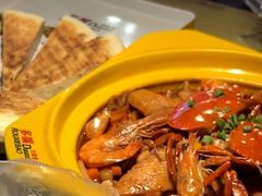 -多嘴超级肉蟹煲(杉杉国潮主题店)