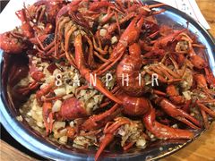 -琥珀老六龙虾(四里河店)