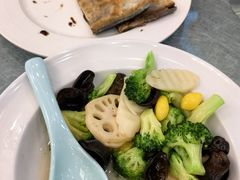 -鸿运楼烤鸭店(天桥店)