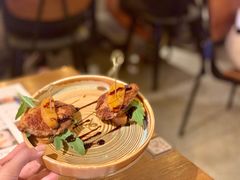 法式香煎鹅肝配焦糖苹果-造精酿餐厅