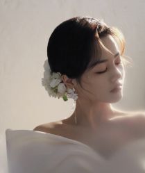 -唯一旅拍·颂当代影像艺术中心(上城店)