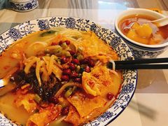 -小蛮妞家螺蛳粉(凯旋路店)