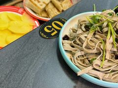 -超越炭火牛蛙火锅鸡(河东店)